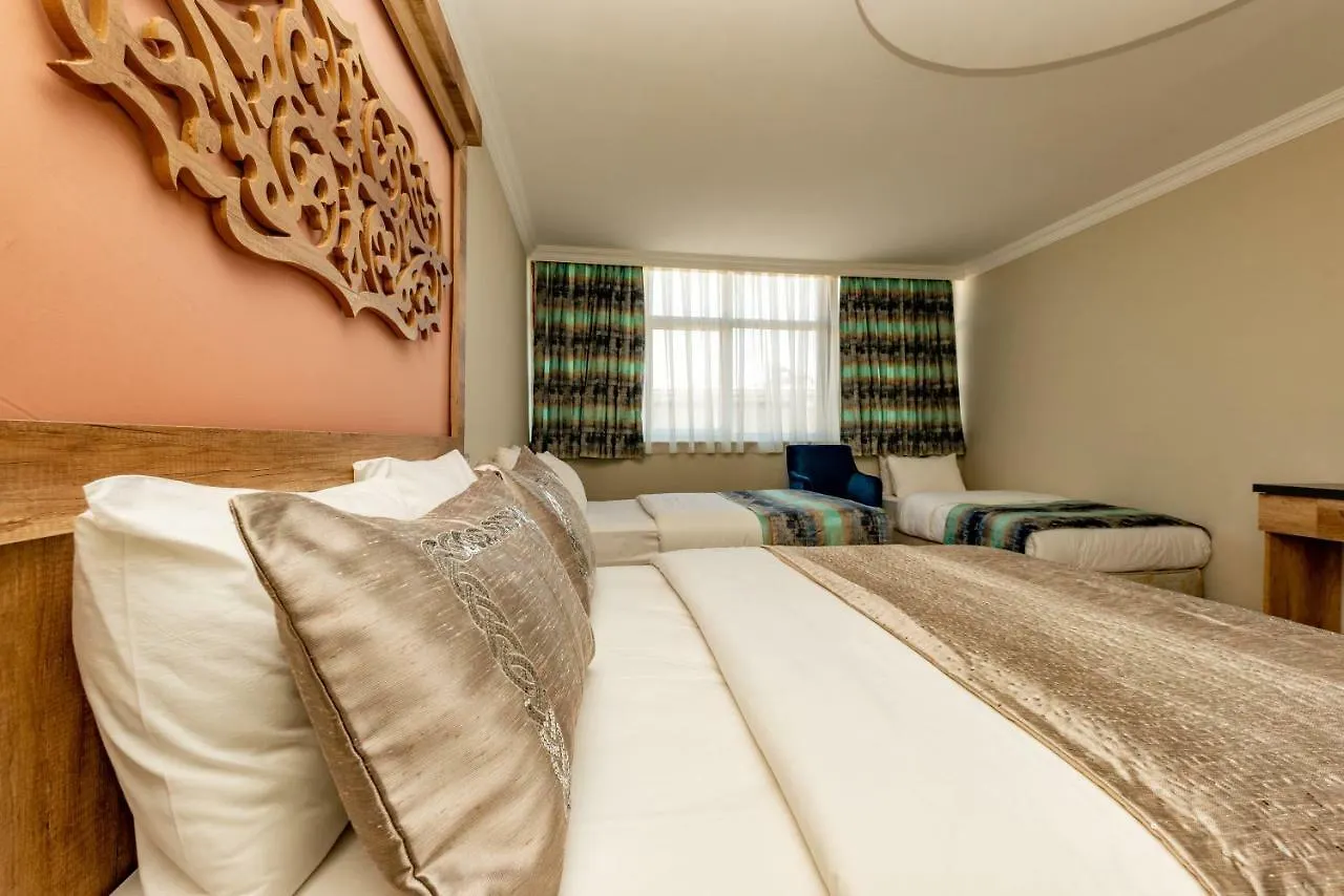 Linda Expo Palace Antalya Hotel