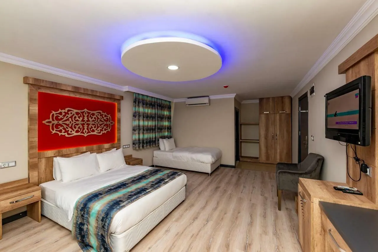 Linda Expo Palace Antalya 2*,  Turkey